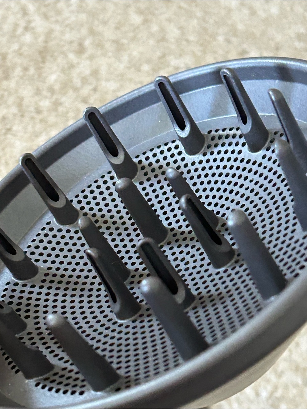 Dyson supersonic magnetized Hair Dryer Diffuser Attachment